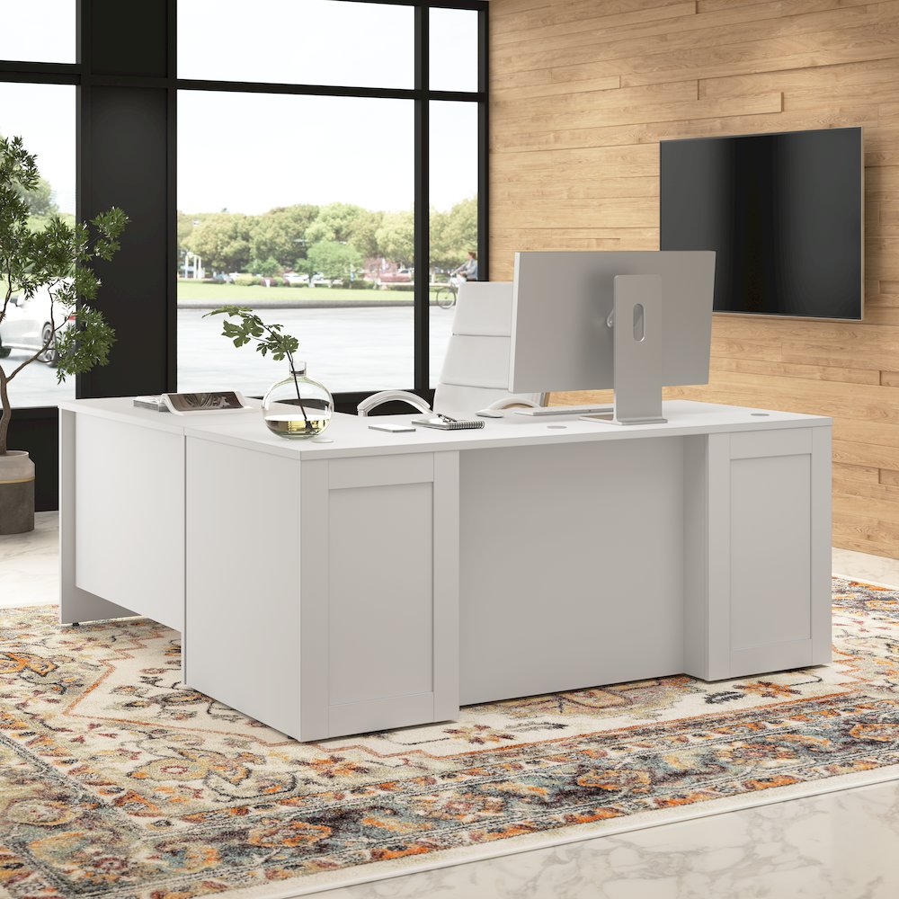 Hampton Heights 72W x 30D Executive L-Shaped Desk. Picture 2