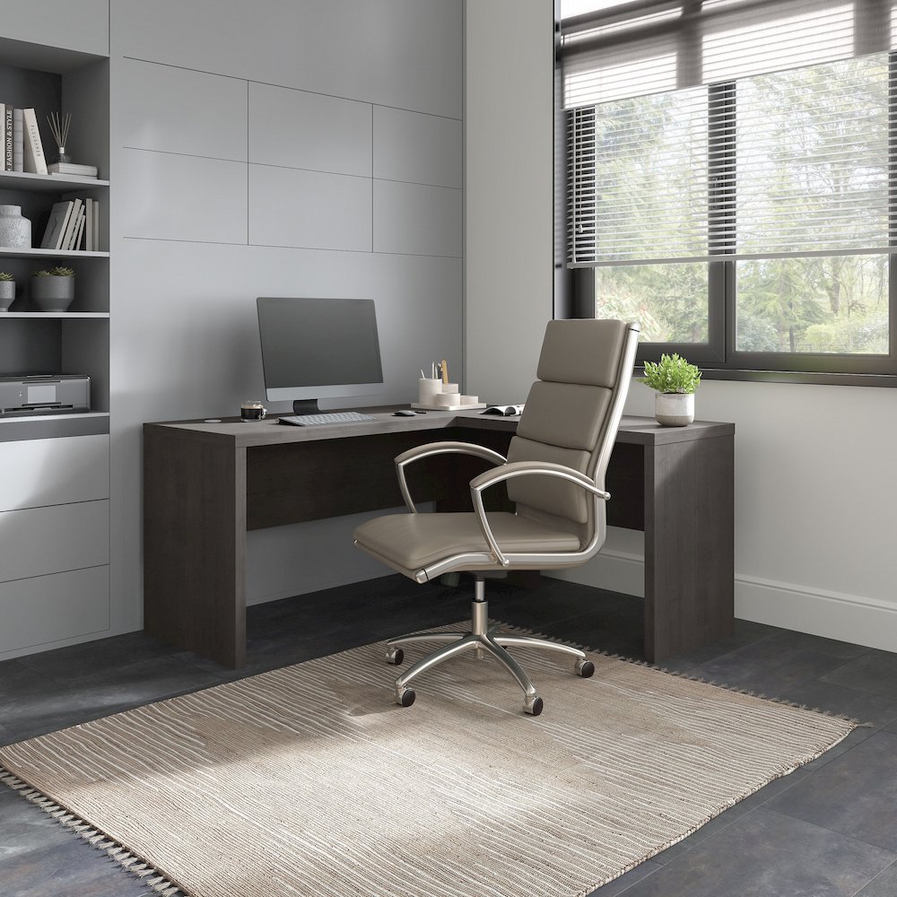 Echo L Shaped Desk. Picture 2