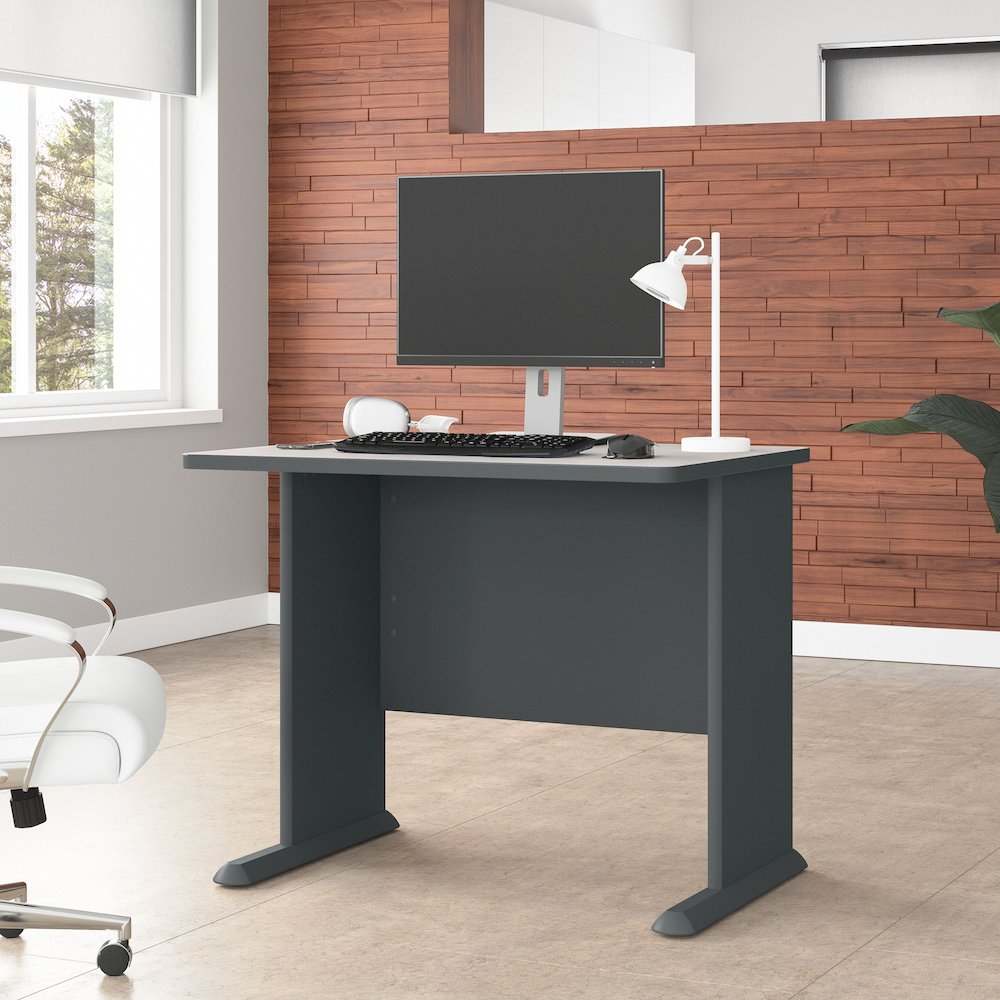 Series A 36W Desk. Picture 2