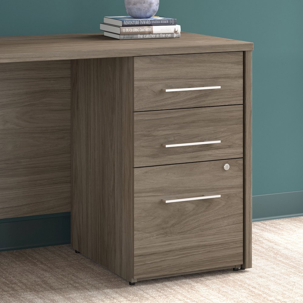 Office 500 16W 3 Drawer File Cabinet - Assembled. Picture 2