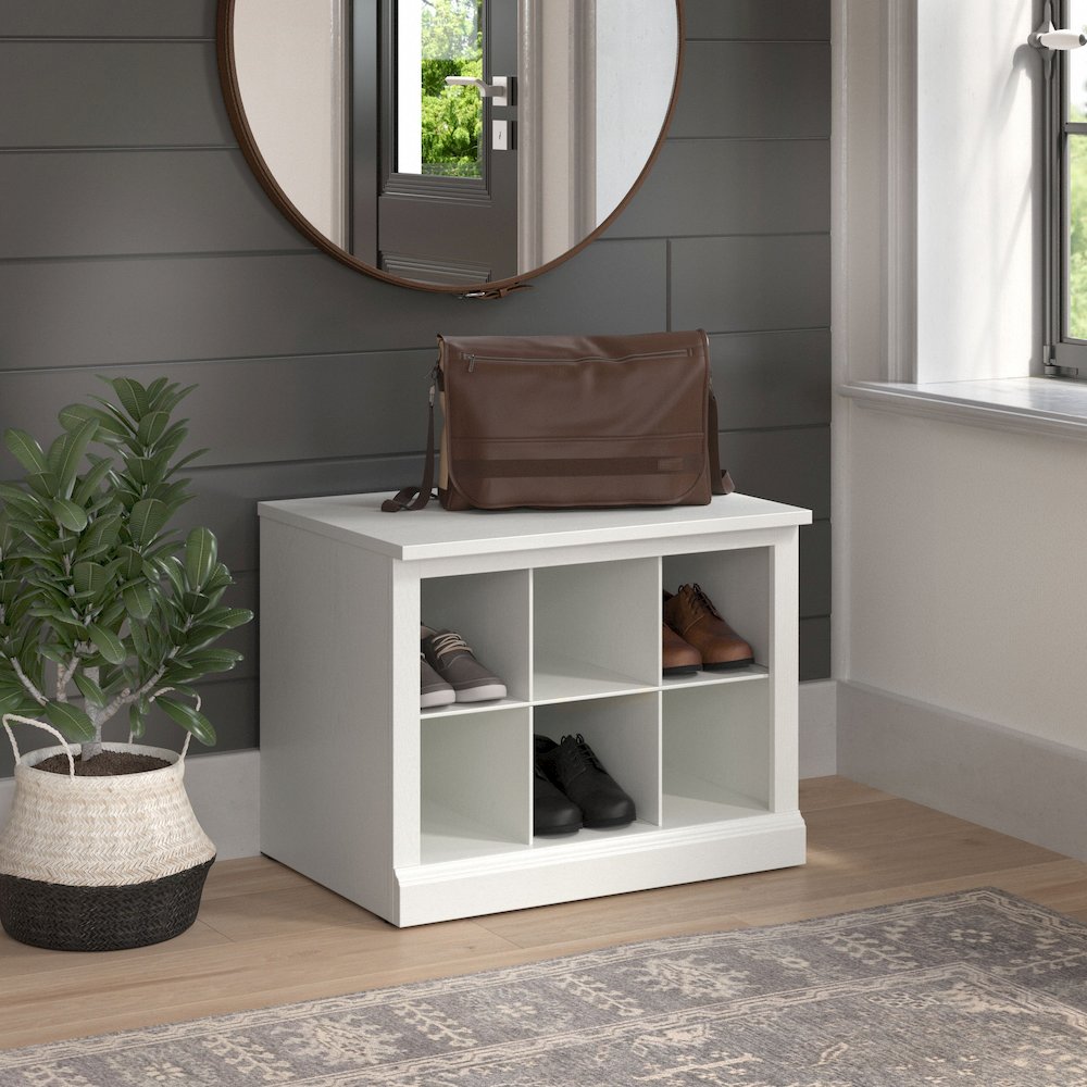 Woodland 24W Small Shoe Bench with Shelves. Picture 2