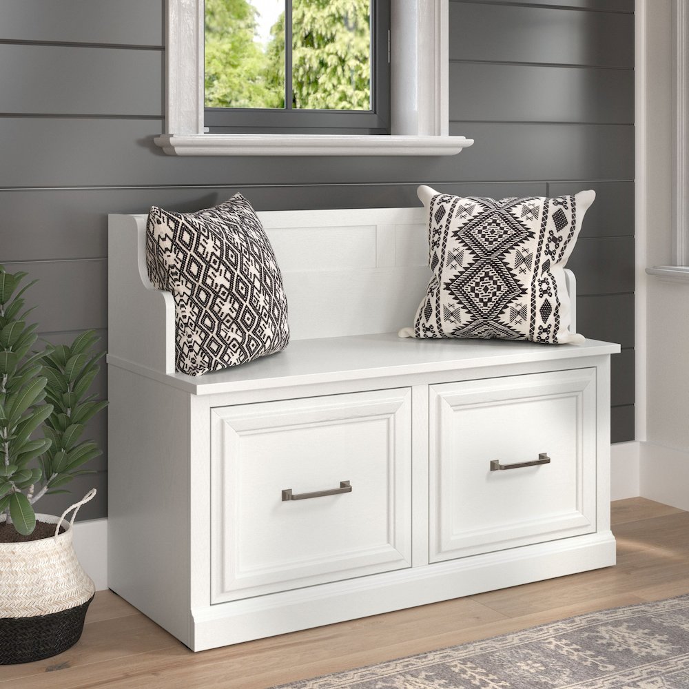 Woodland 40W Entryway Bench with Doors. Picture 2