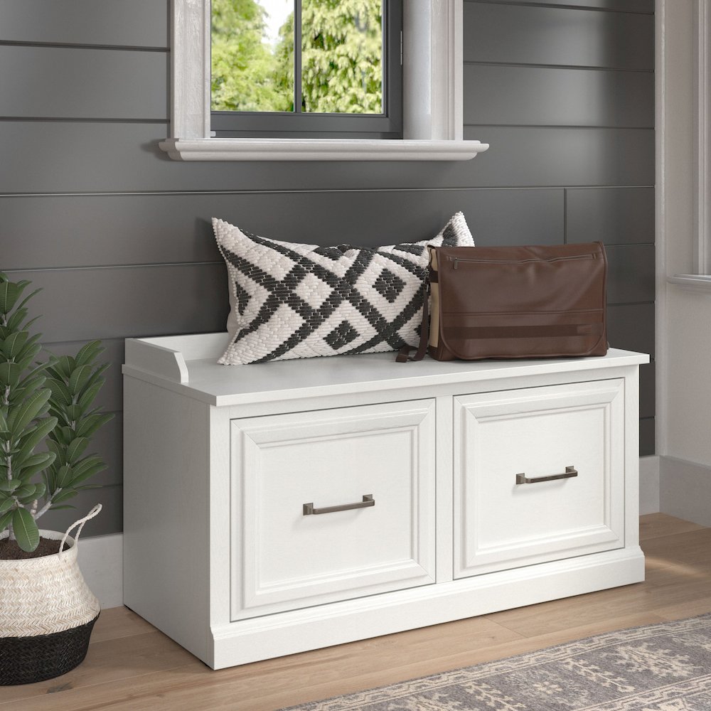 Woodland 40W Shoe Storage Bench with Doors. Picture 2