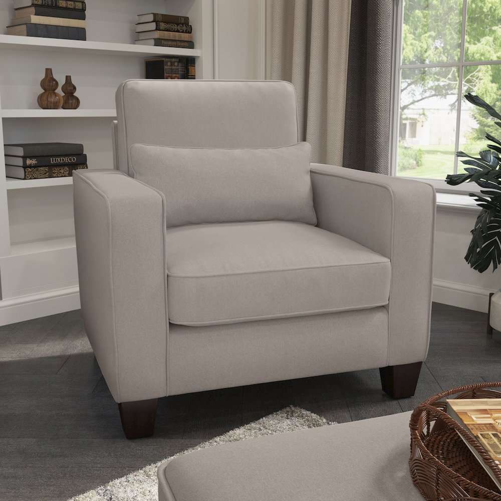 Stockton Accent Chair with Arms. Picture 2
