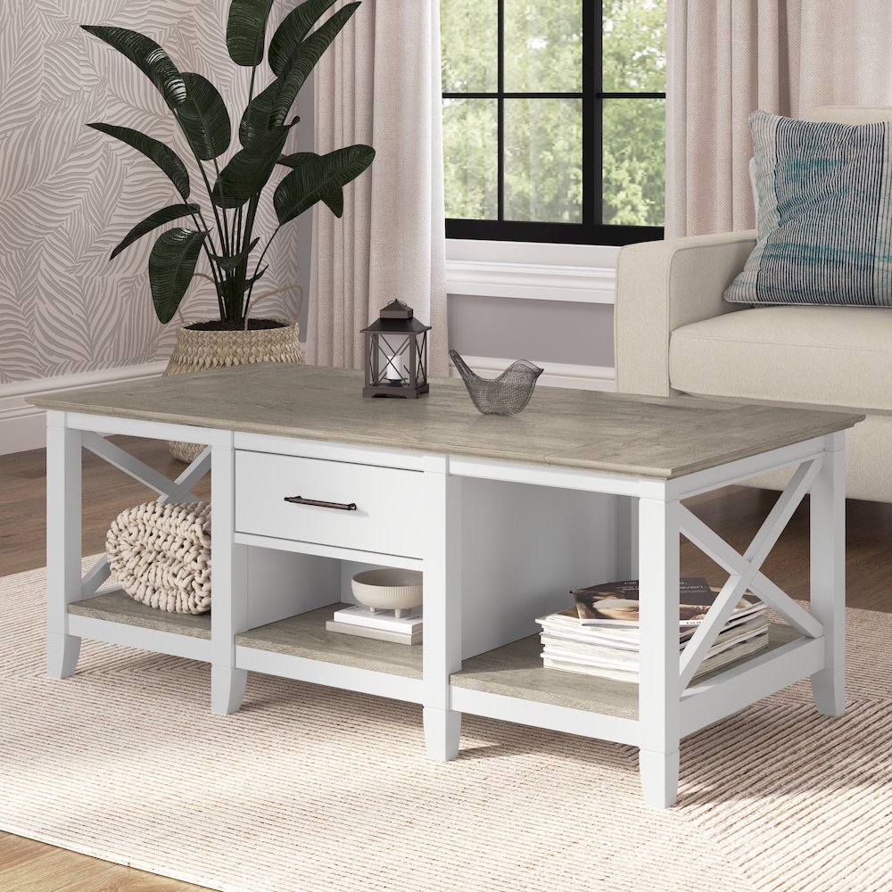 Key West Coffee Table with Storage. Picture 2