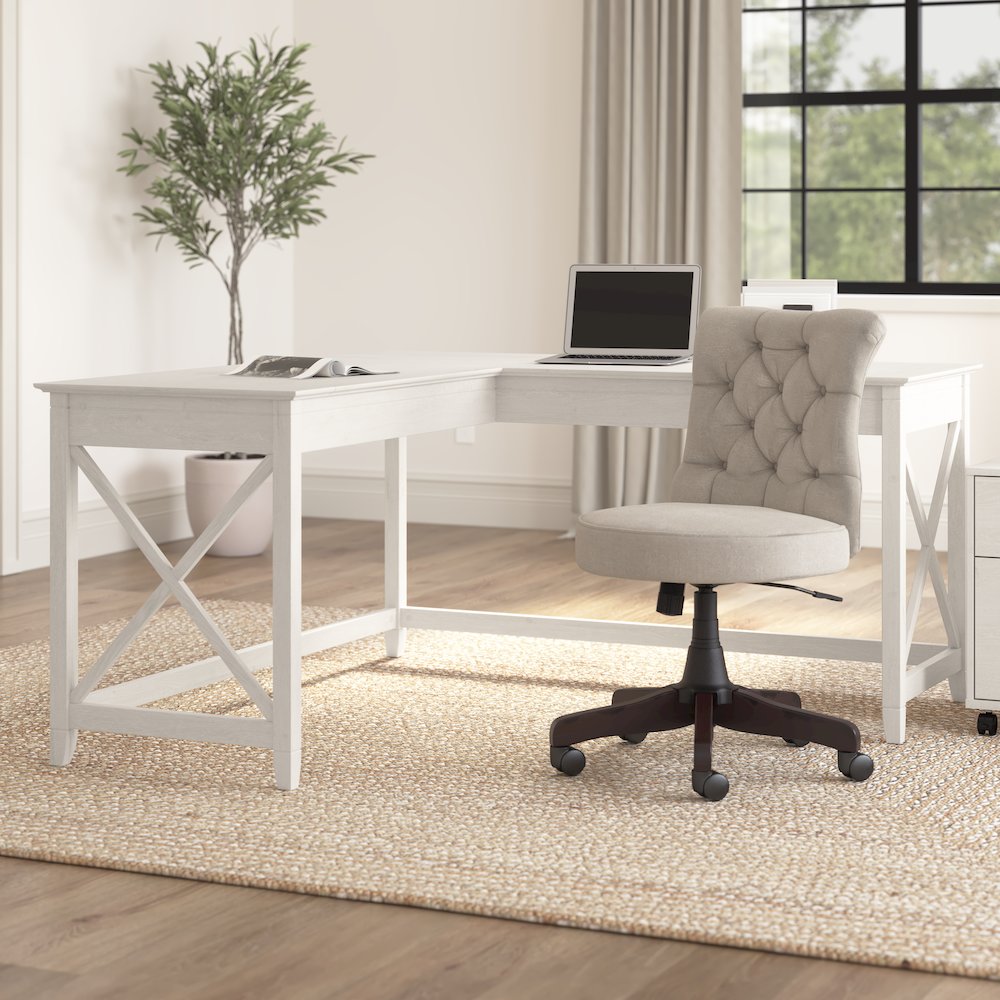 Key West 60W L Shaped Desk. Picture 2