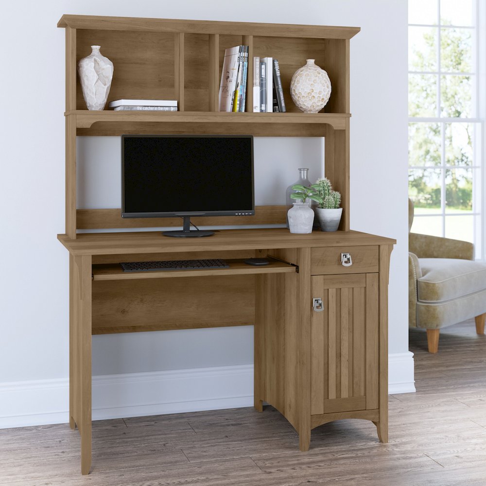 Salinas Small Computer Desk with Hutch. Picture 2