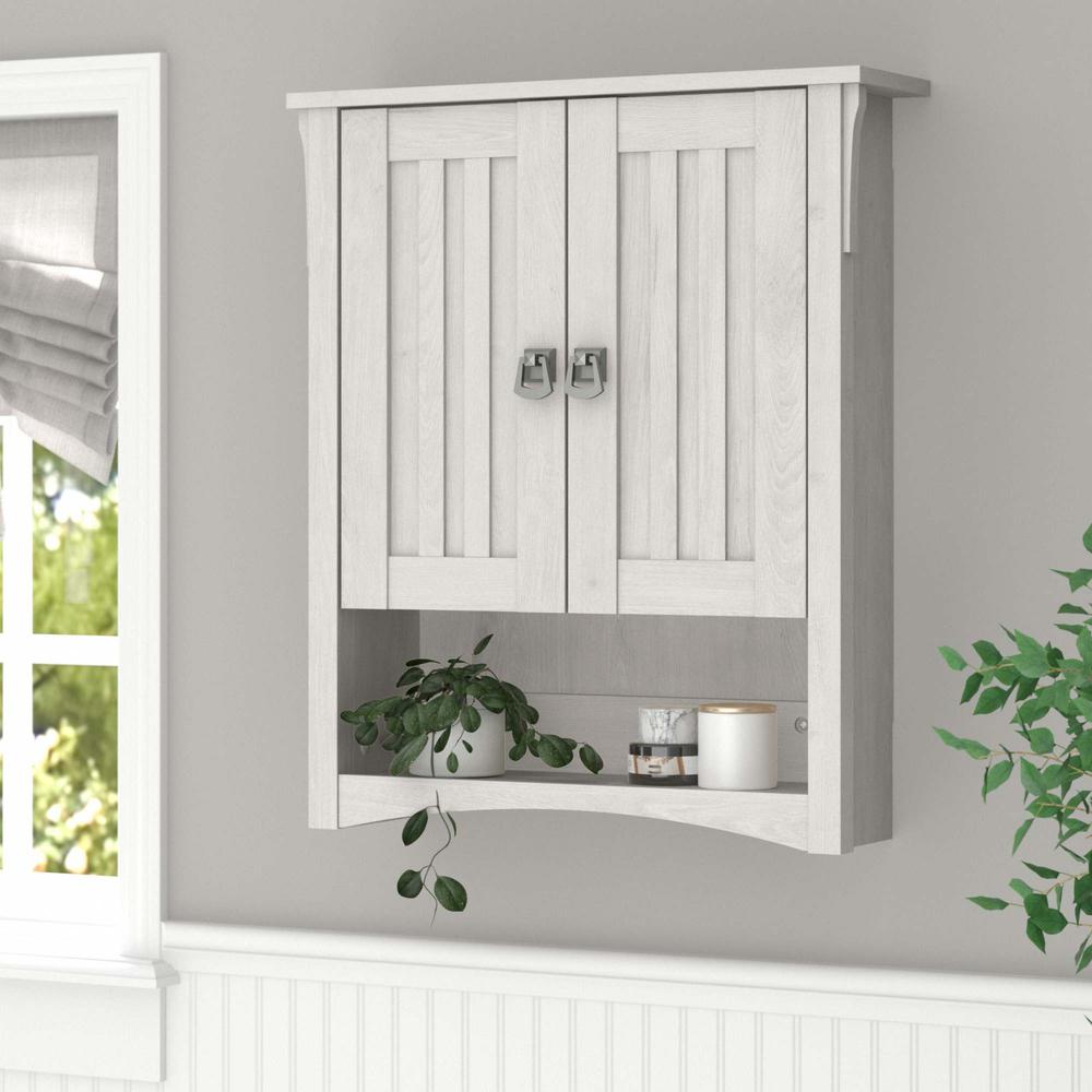 Salinas Bathroom Wall Cabinet with Doors in Linen White Oak. Picture 6