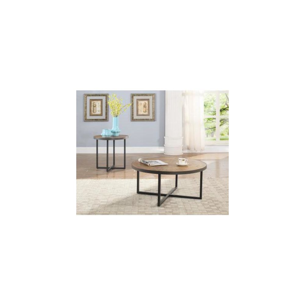 Wallace & Bay Oceans Round End Table, Antique Pine. Picture 1