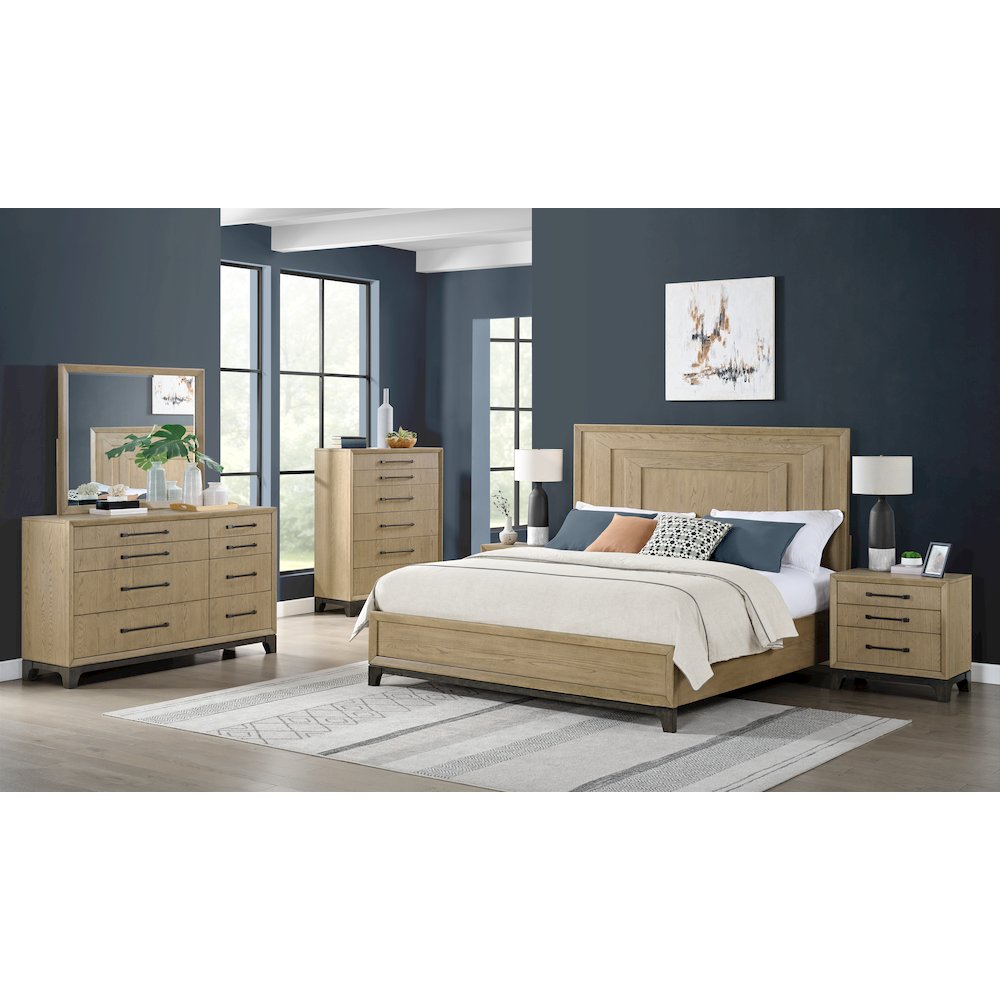 Wallace & Bay Preno King Panel Bed in Caramel and Cocoa. Picture 3