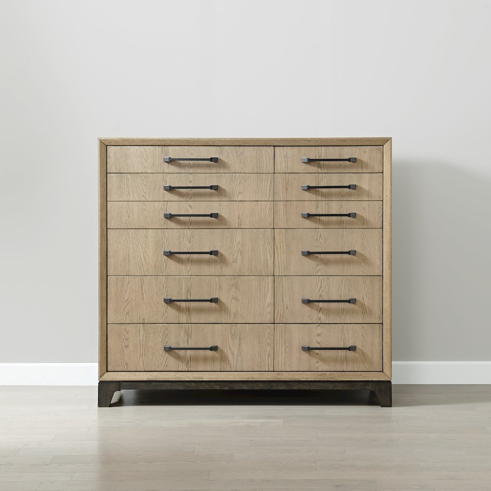 Wallace & Bay Preno Master Chest in Caramel And Cocoa. Picture 3