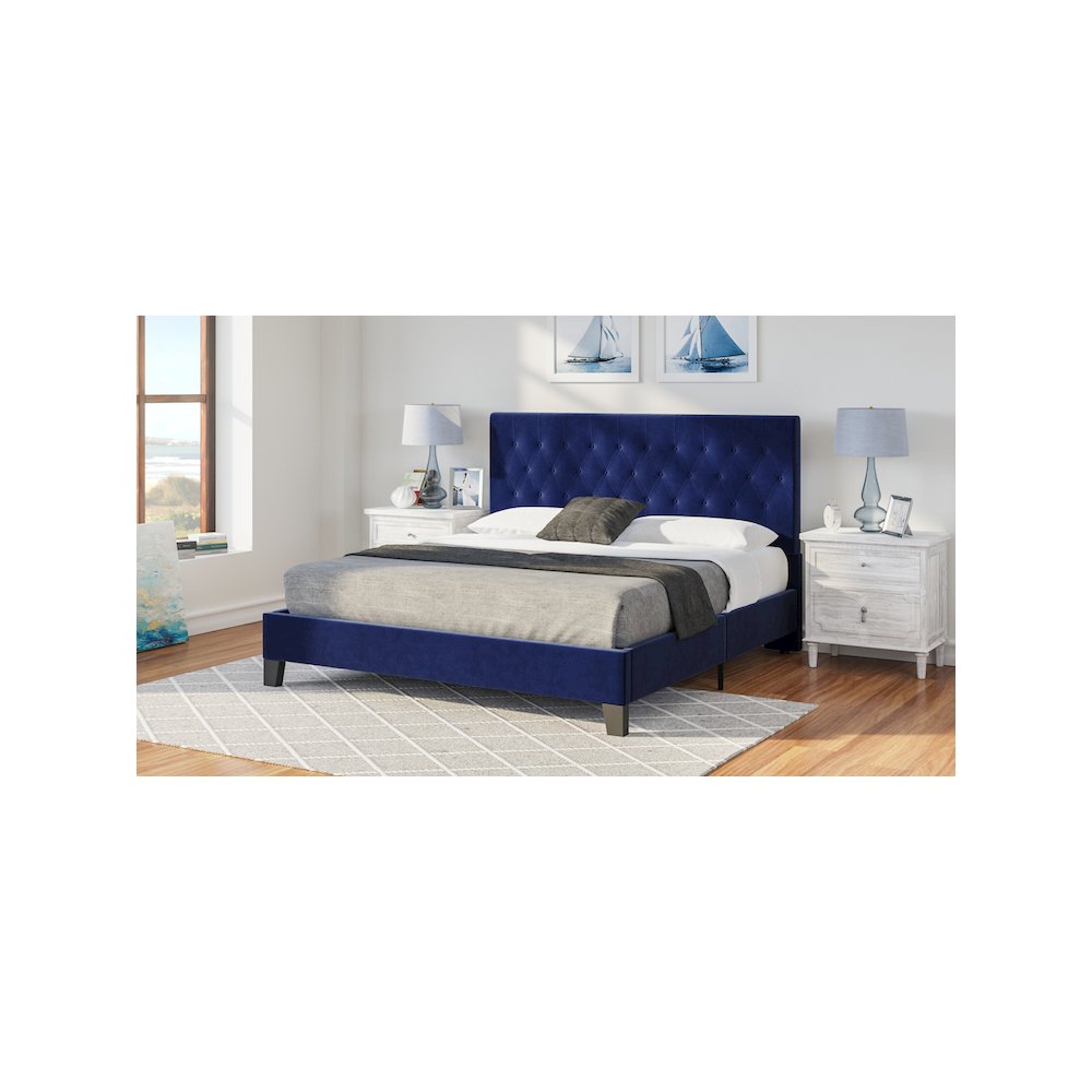 Dalton Queen Upholstered Bed. Picture 2