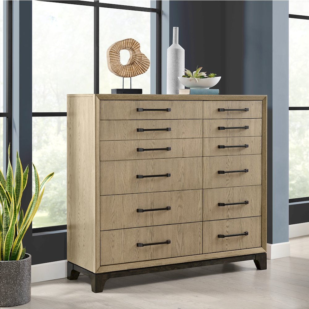 Wallace & Bay Preno Master Chest in Caramel And Cocoa. Picture 4