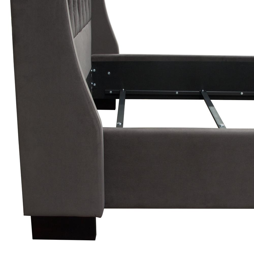 Park Avenue Eastern King Tufted Bed with Vintage Wing in Smoke Grey Velvet by Diamond Sofa. Picture 34