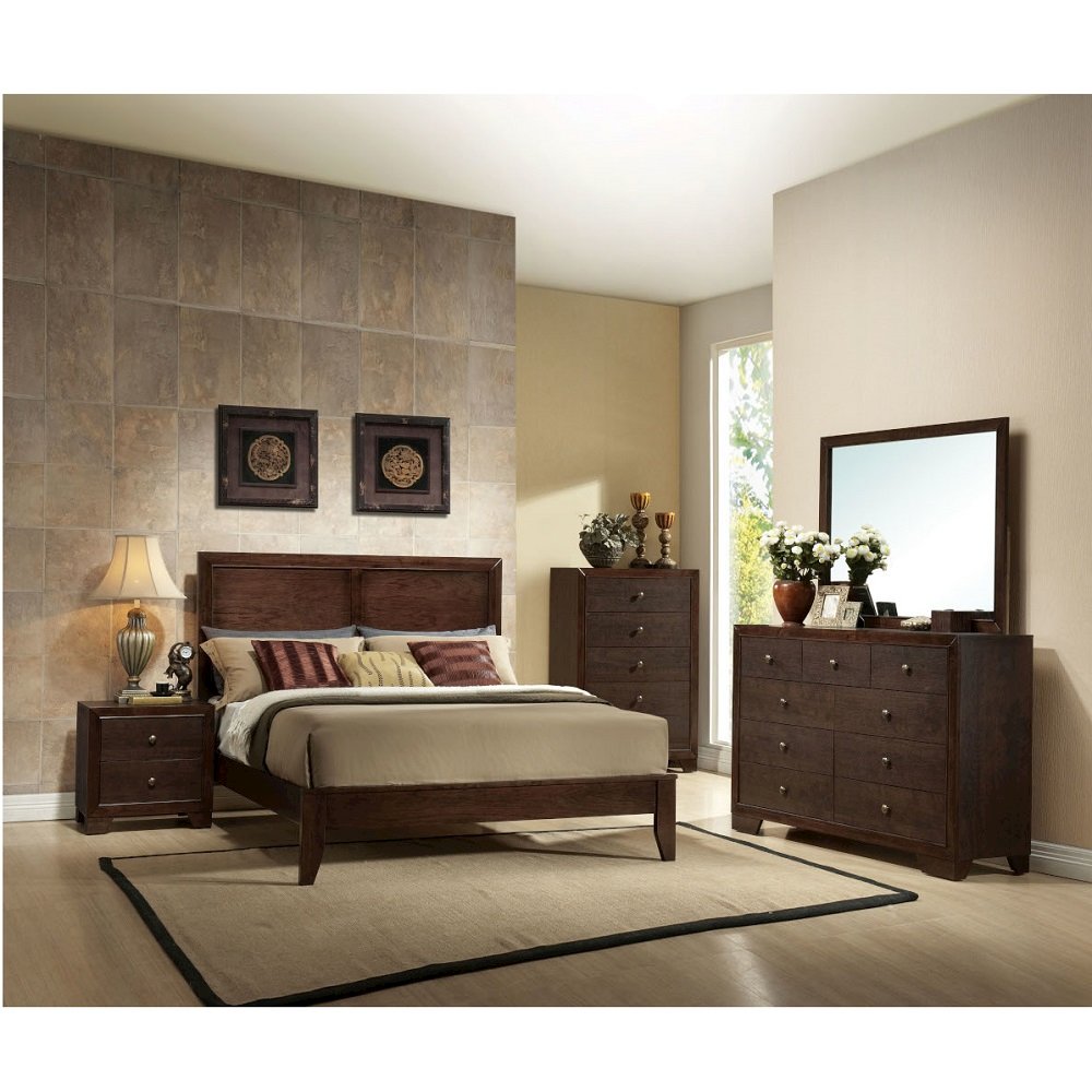 Madison Queen Bed Espresso. Picture 6