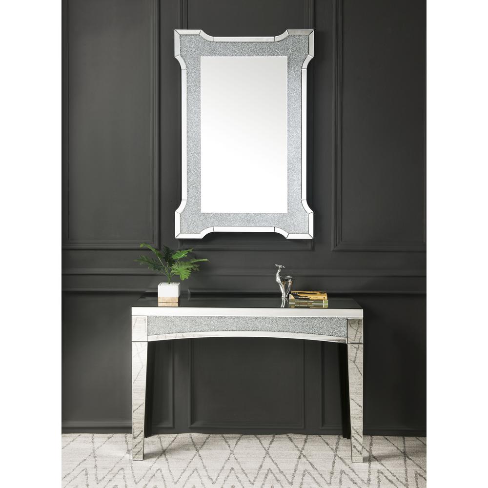 Noralie Accent Mirror Mirrored & Faux Diamonds. Picture 2