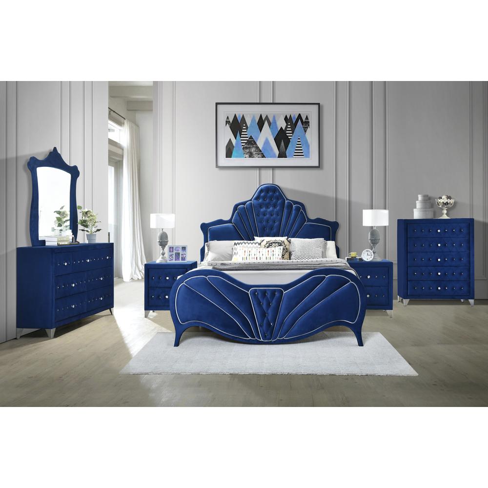 Dante Queen Bed Blue Velvet. Picture 2