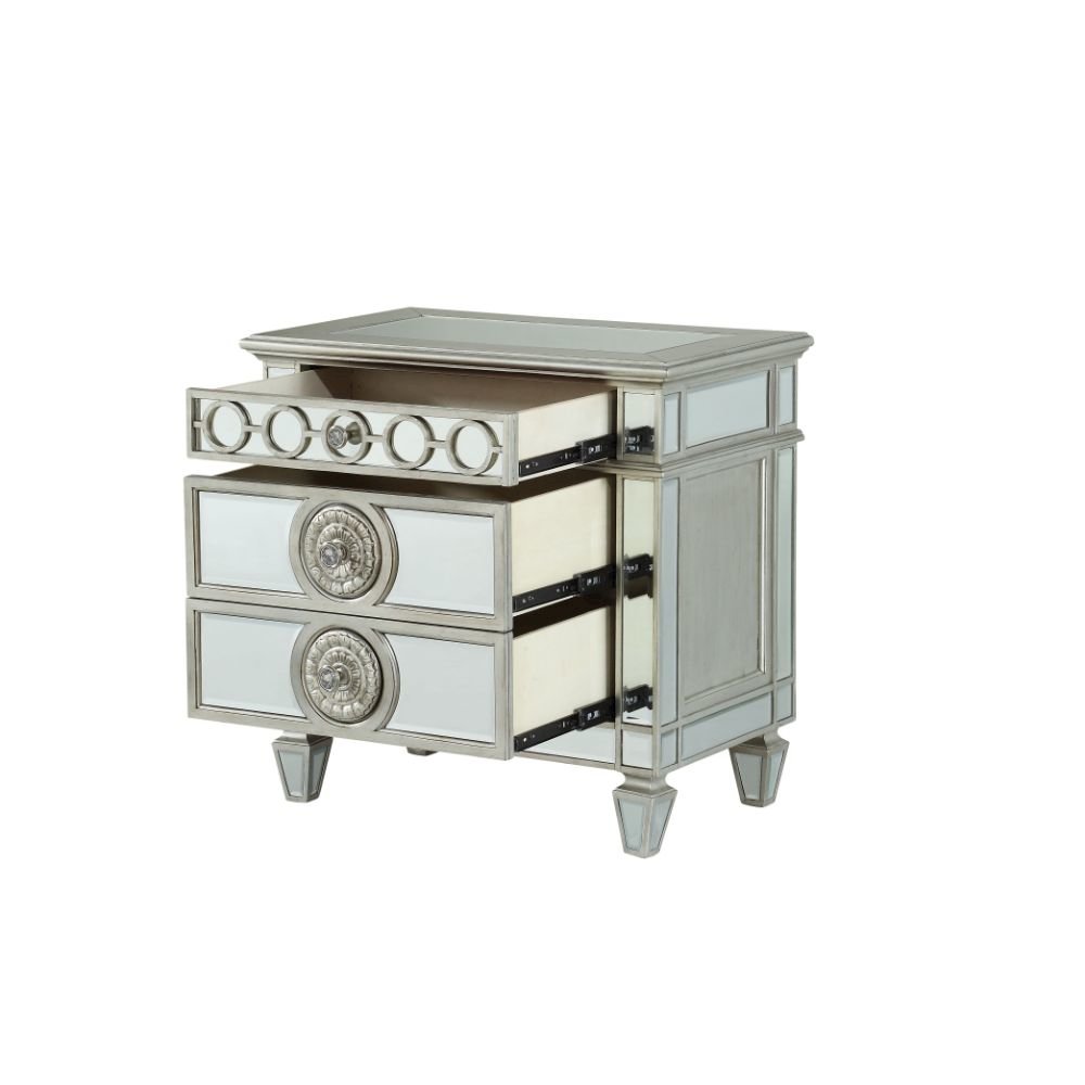 Varian Nightstand Mirrored & Sliver. Picture 6