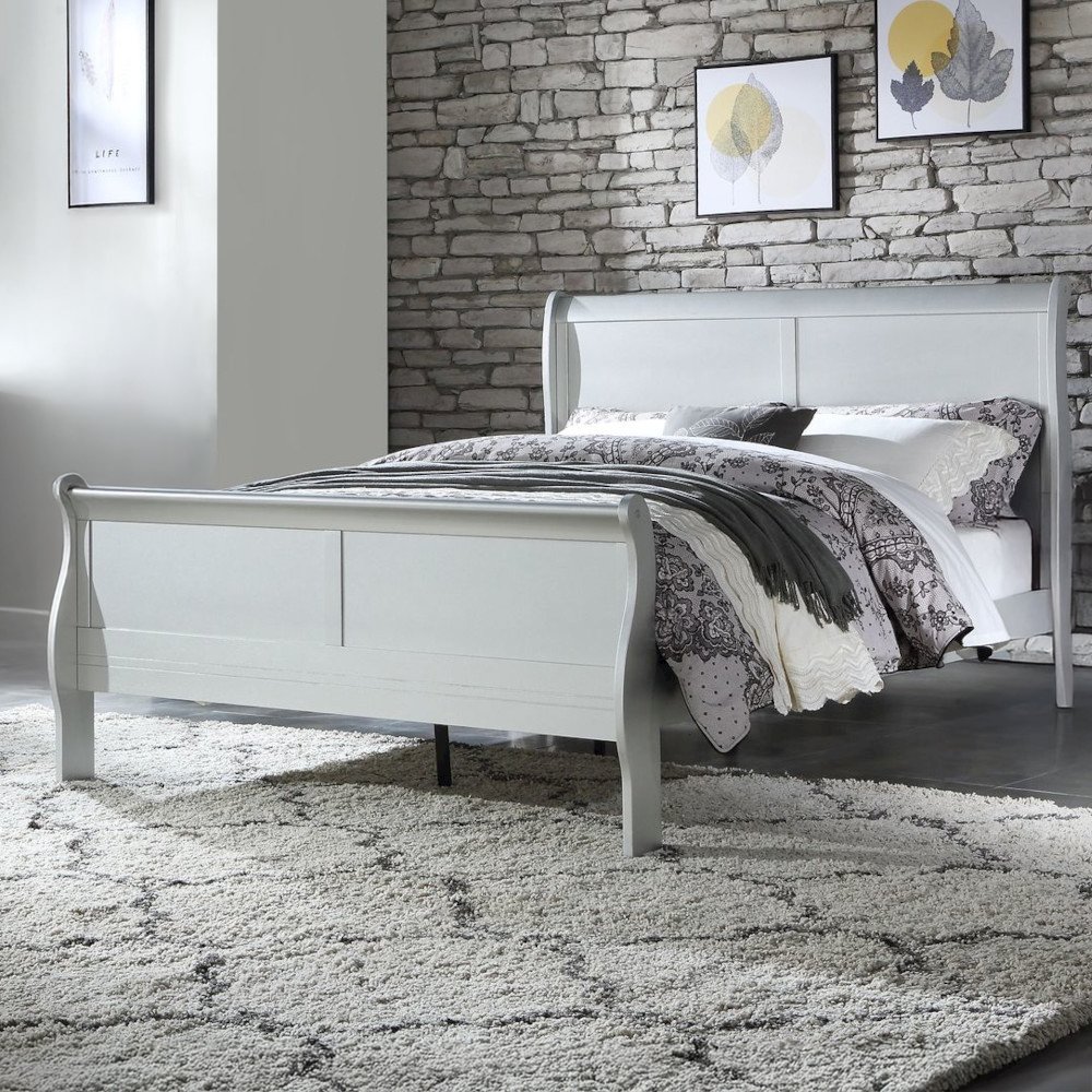 Louis Philippe Eastern King Bed Platinum. Picture 1