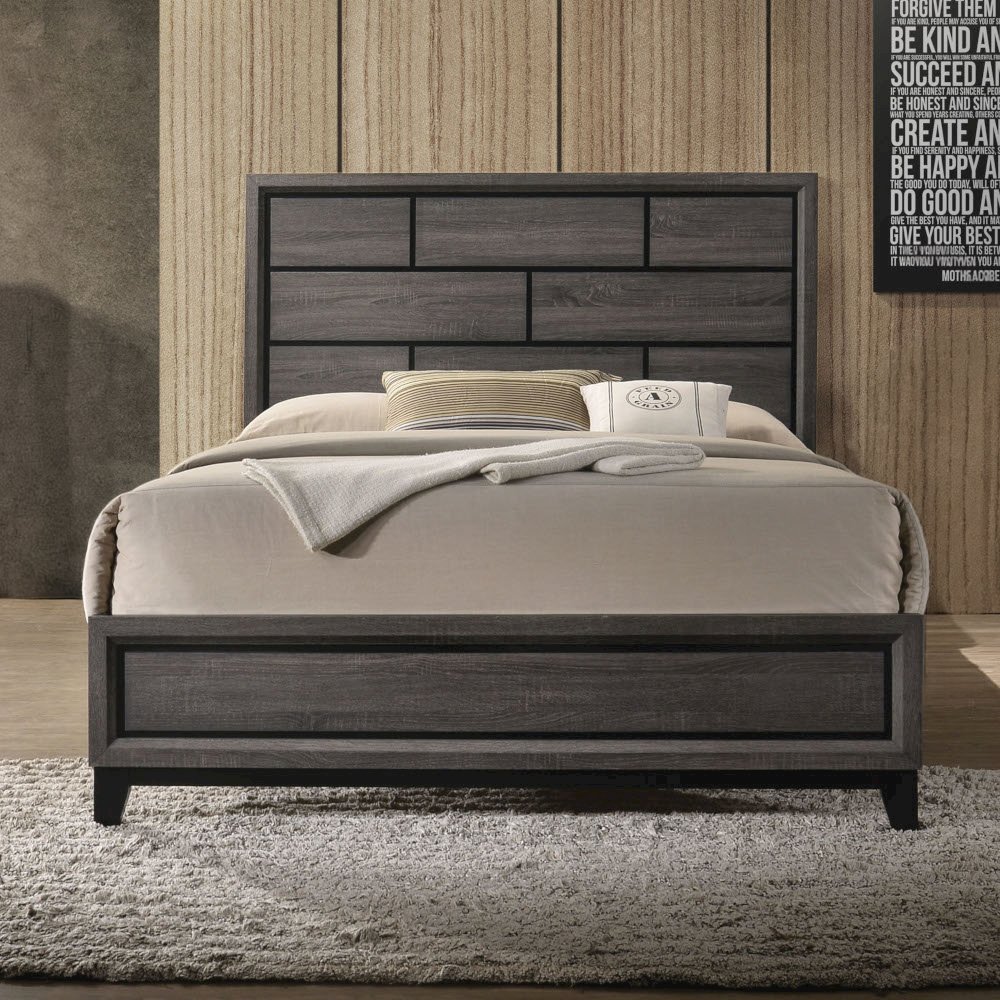 Valdemar Eastern King Bed Weathered Gray. Picture 1