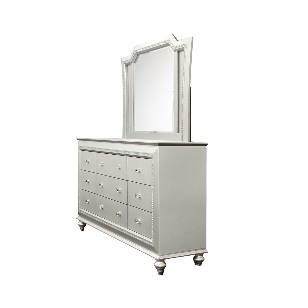 Dresser, Champagne. Picture 1