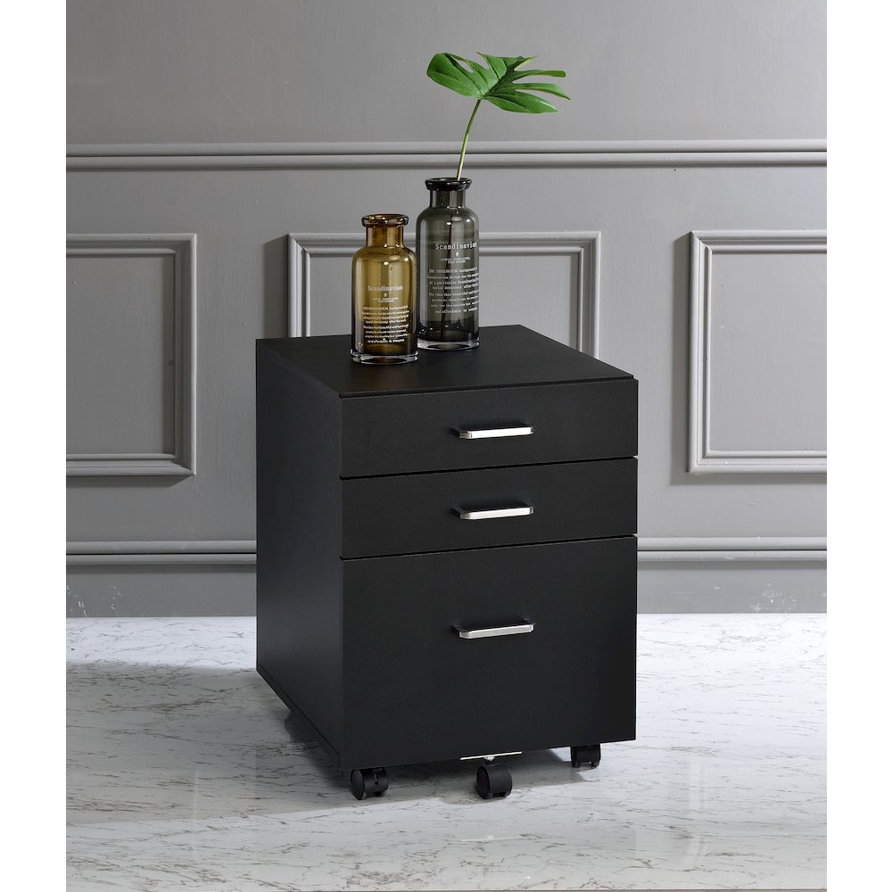 Tennos Cabinet Black & Chrome. Picture 4