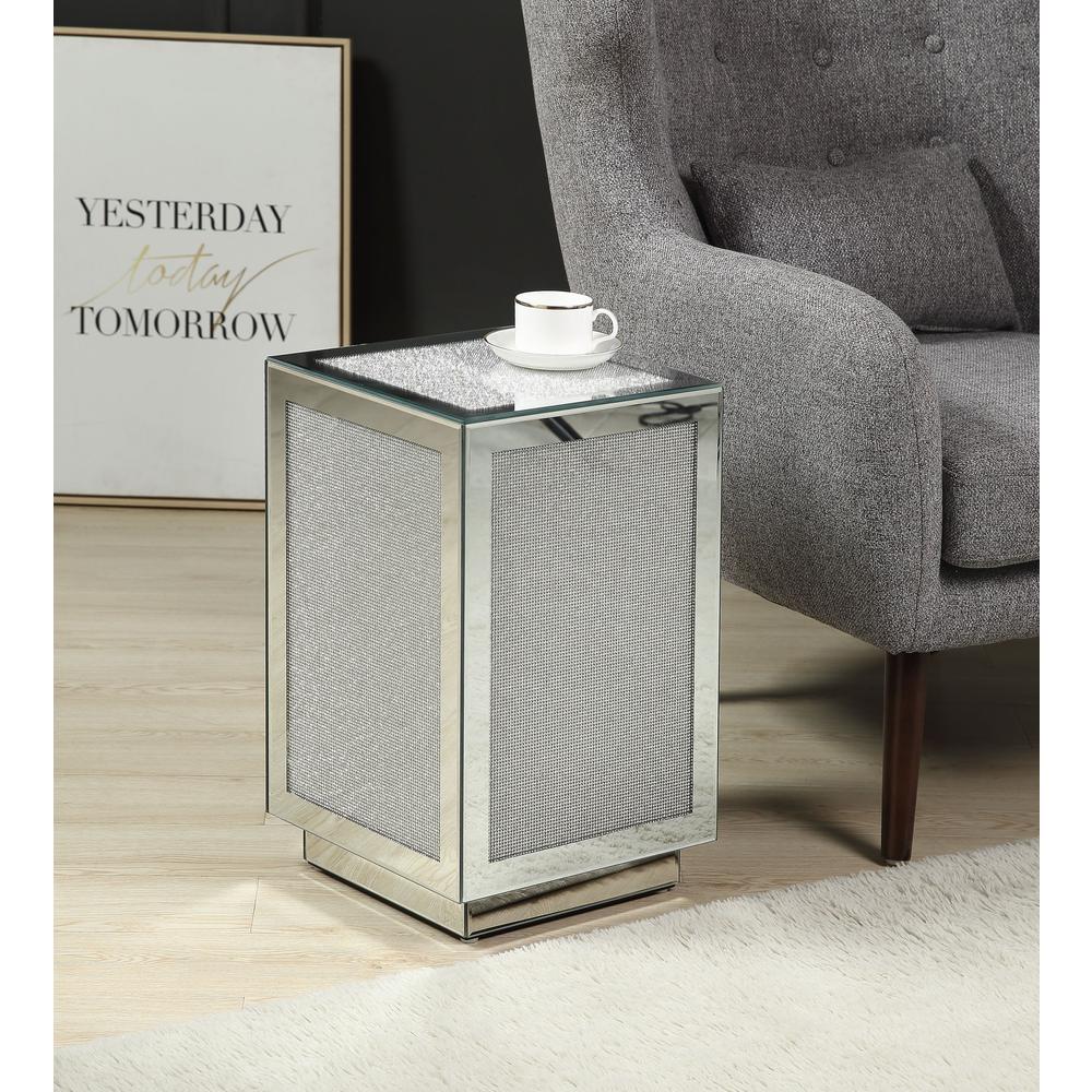 Noralie Accent Table Mirrored & Faux Diamonds. Picture 3