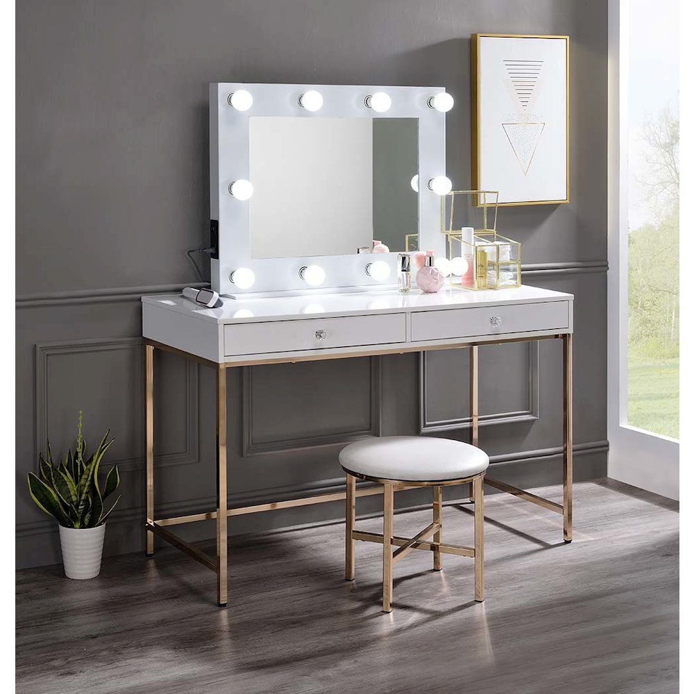 Avery Accent Mirror White. Picture 4