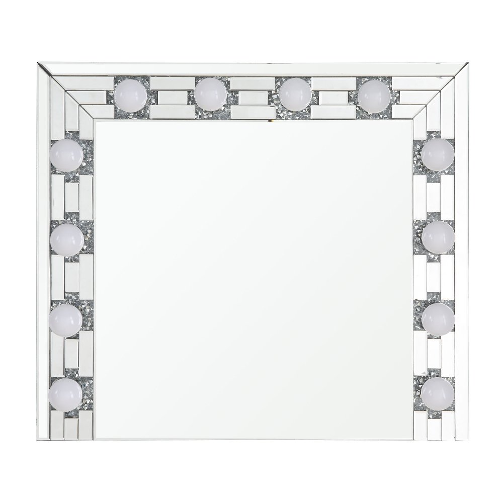 Noralie Accent Mirror Mirrored & Faux Diamonds. Picture 4