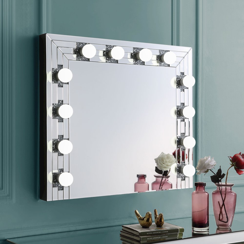 Noralie Accent Mirror Mirrored & Faux Diamonds. Picture 1
