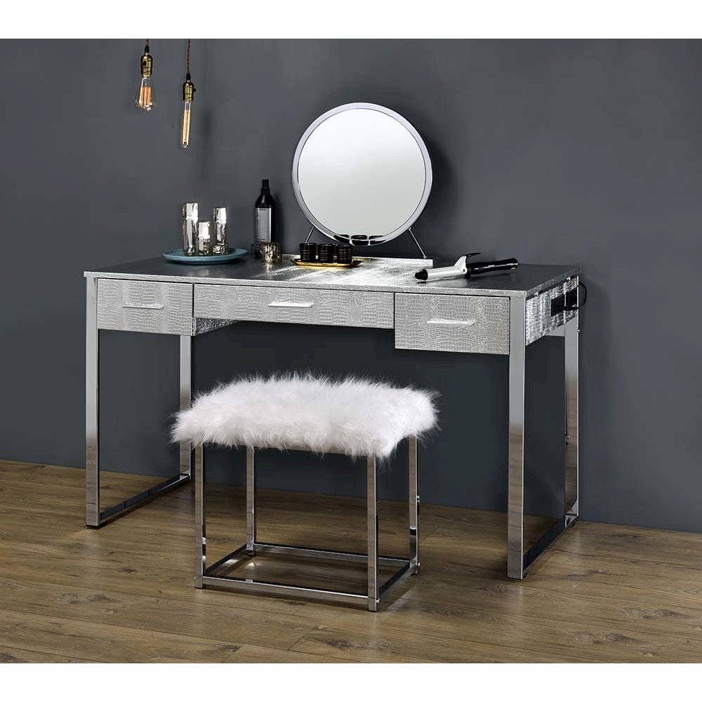 Myles Vanity Set w/USB Port Antique White & Chrome. Picture 1