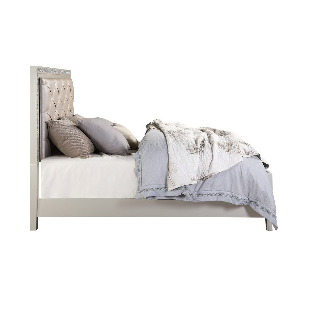 Sliverfluff Eastern King Bed w/Storage & LED Synthetic Leather & Champagne. Picture 4
