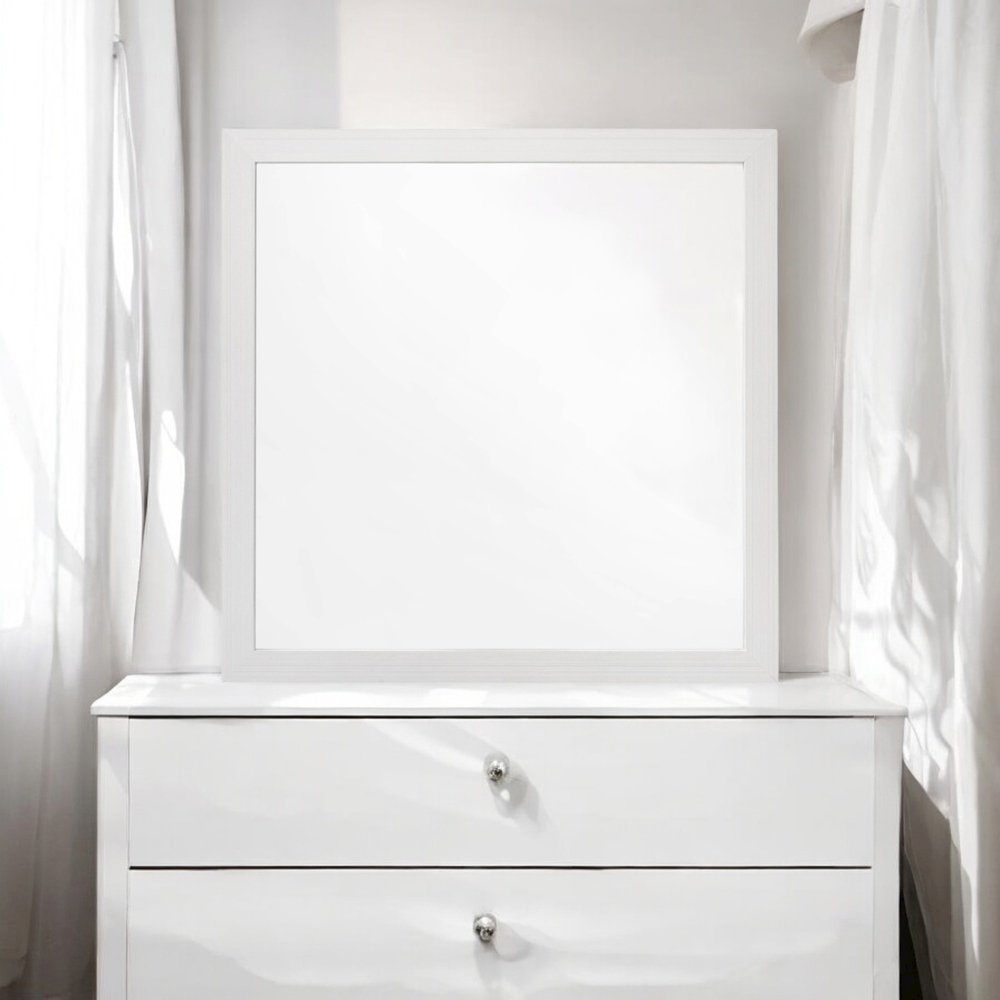 Casilda Mirror White. Picture 6