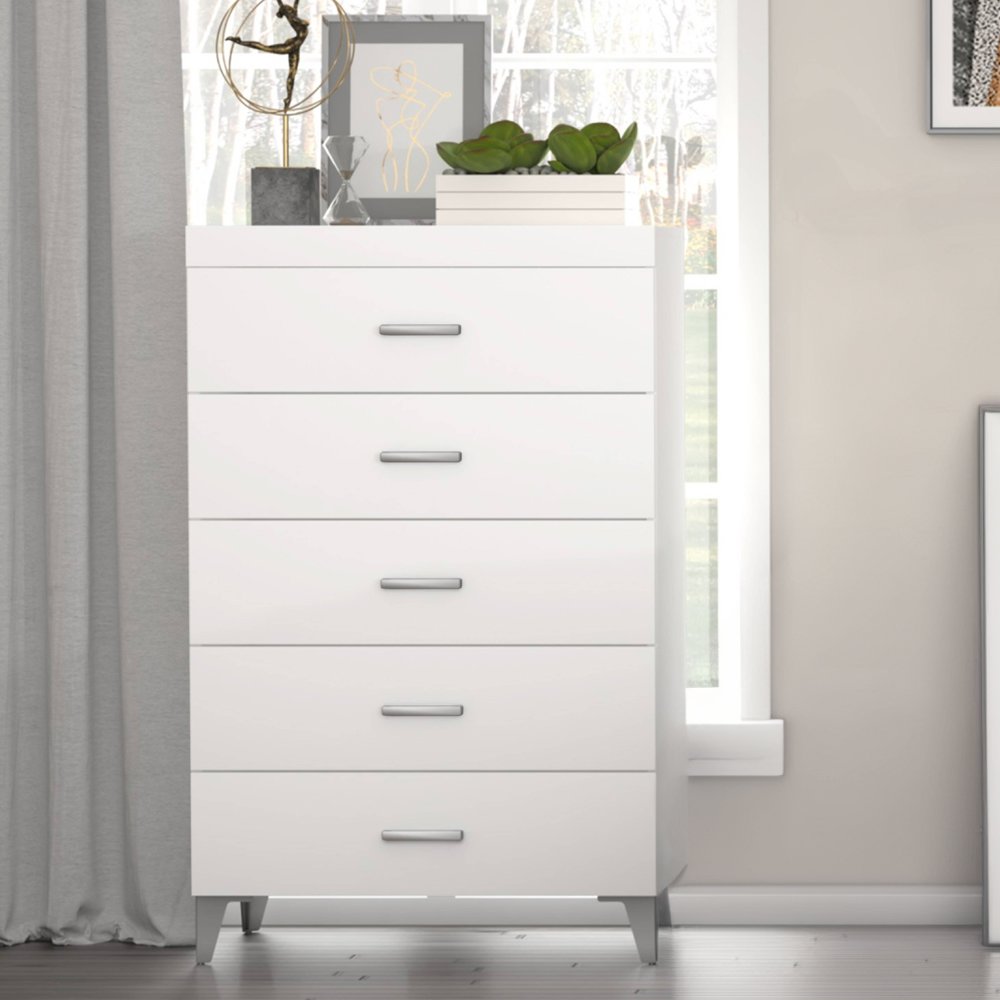 Casilda Chest White. Picture 1