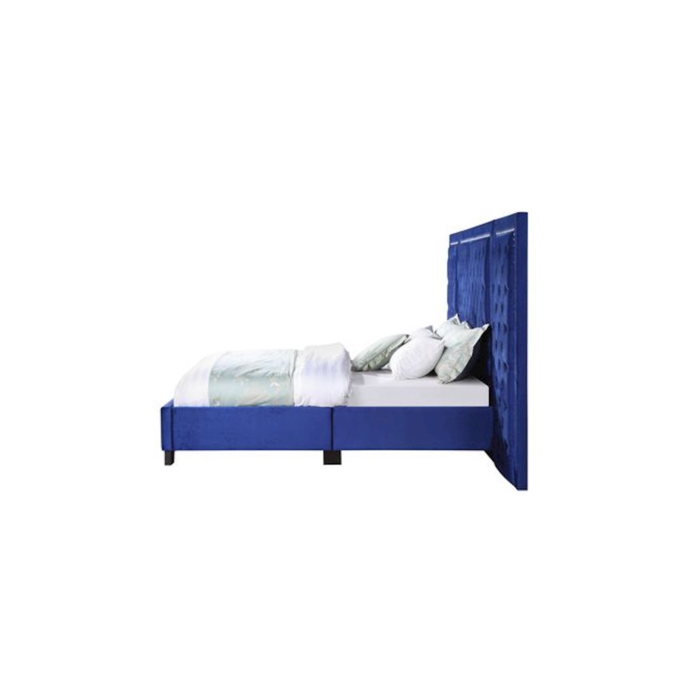 Damazy Eastern King Bed Blue Velvet. Picture 3
