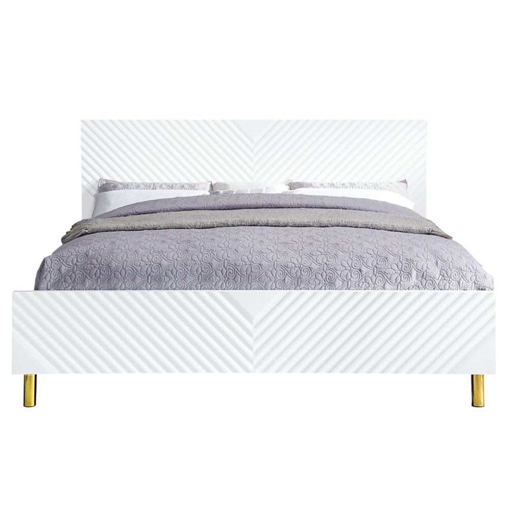 Gaines Eastern King Bed White High Gloss. Picture 3