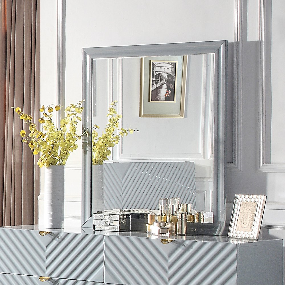 Gaines Mirror Gray High Gloss. Picture 1
