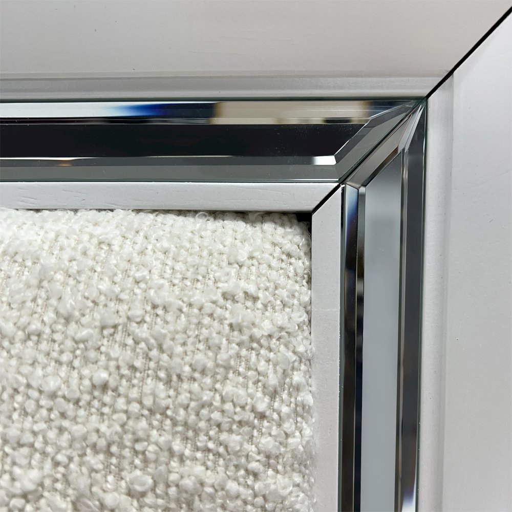 Tarian Queen Bed w/Storage & LED White Boucle & Pearl White. Picture 6