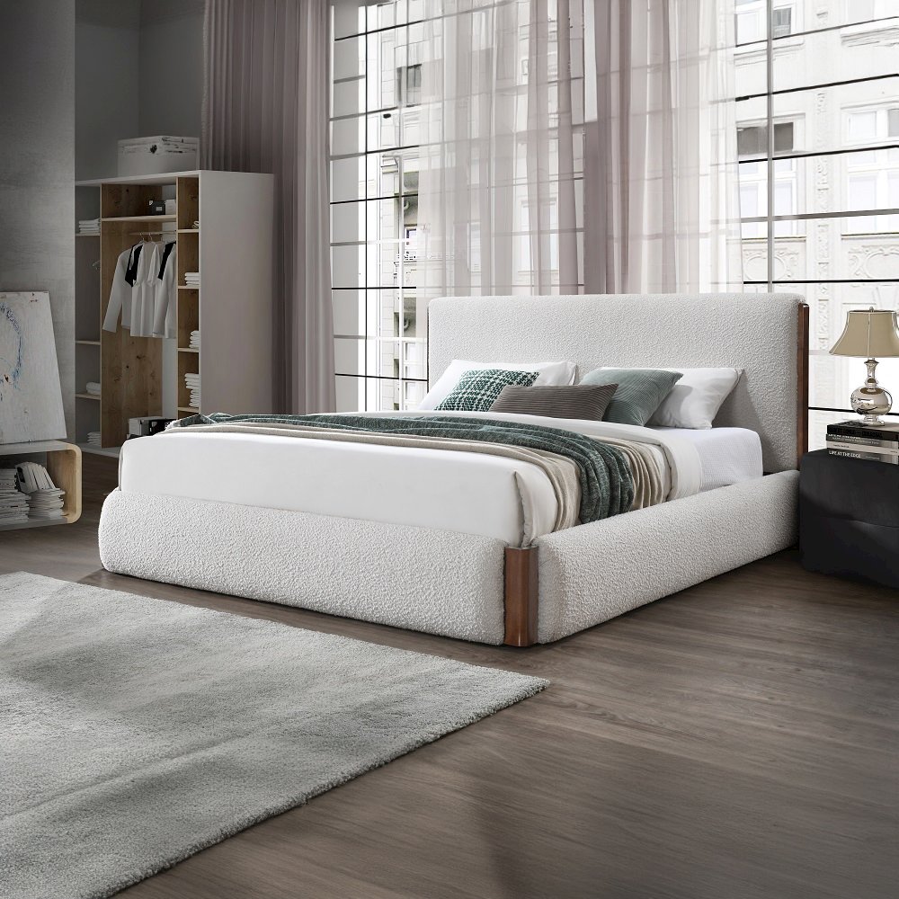 Sandro Queen Bed White Bouclé & Walnut. Picture 7