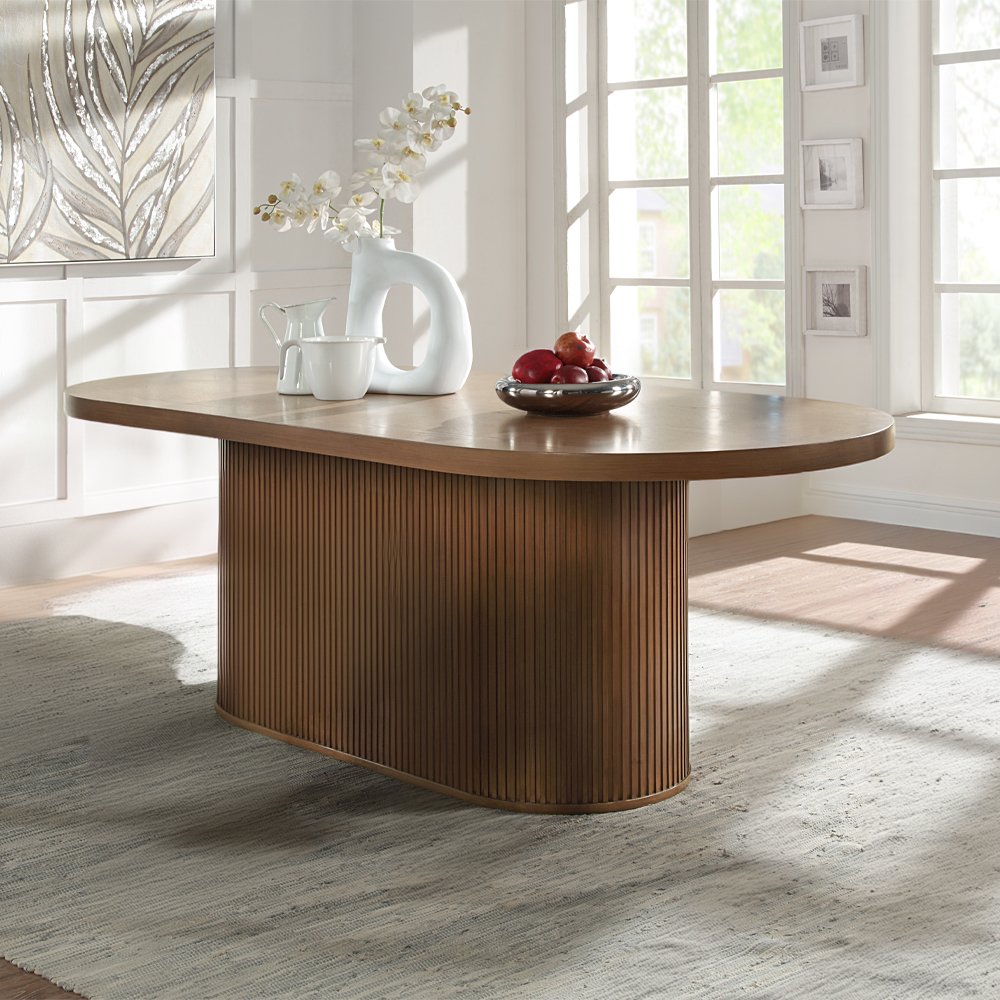 Gamarya Dining Table Walnut. Picture 2