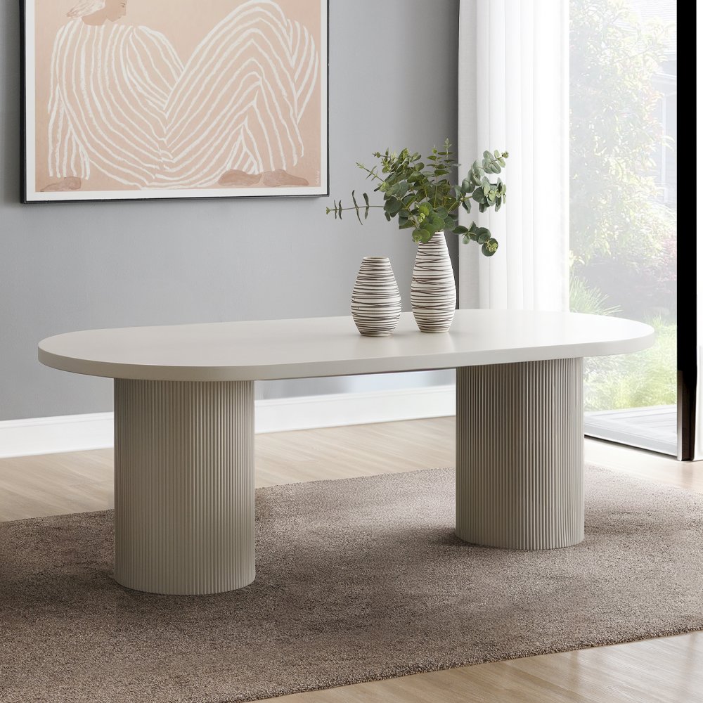 Laela Dining Table Bone White. Picture 1