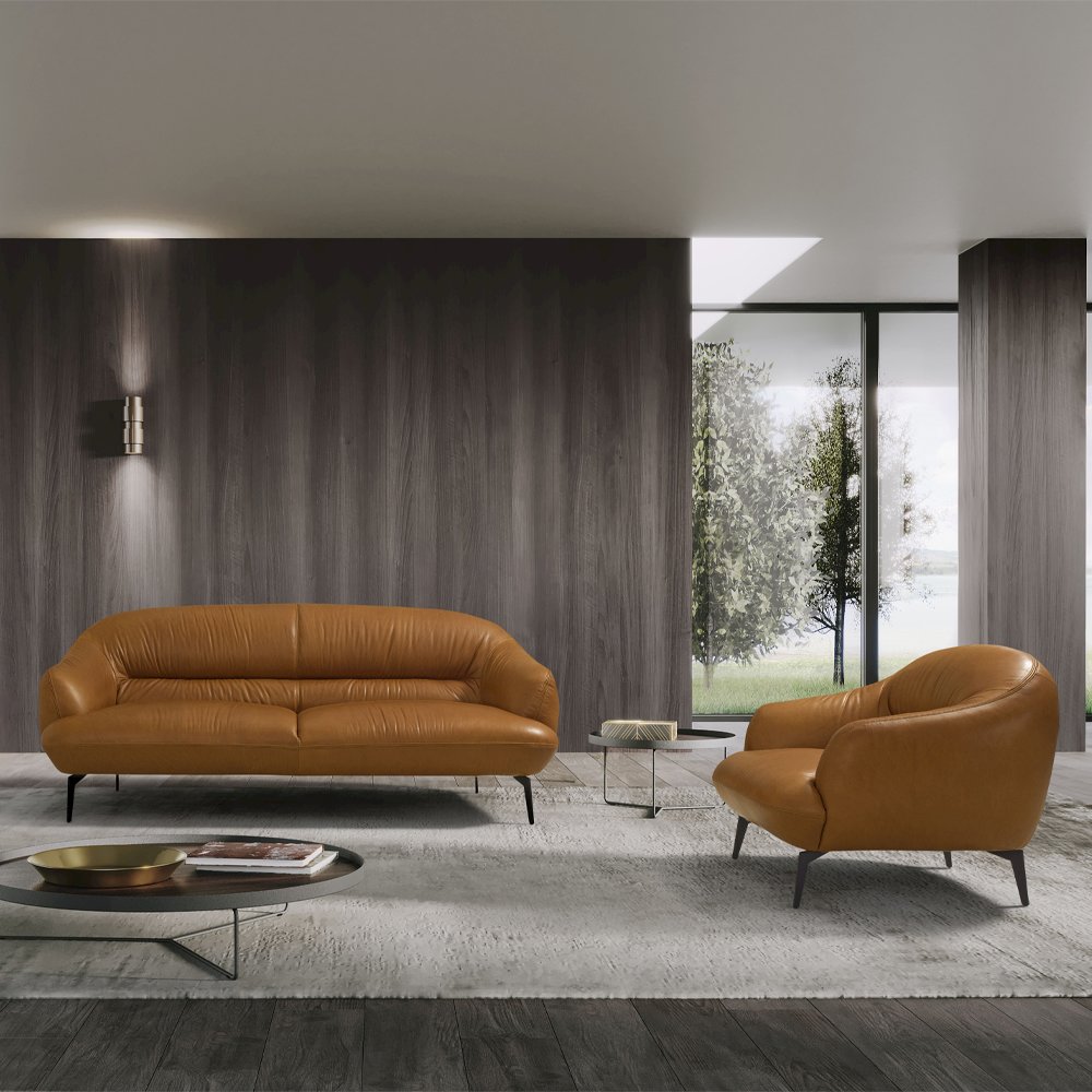 Leonia Sofa Cognac Tan Top Grain Leather. Picture 4