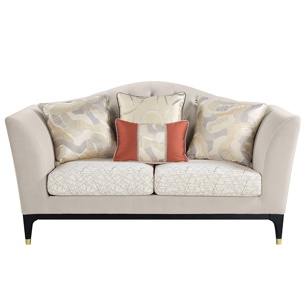 Tayden Loveseat w/4 Pillows Beige Velvet. Picture 6