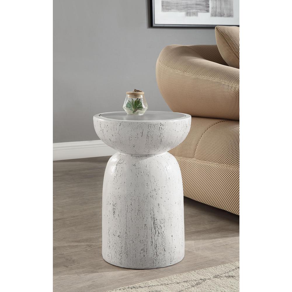 Dylana Accent Table Natural Gray. Picture 1