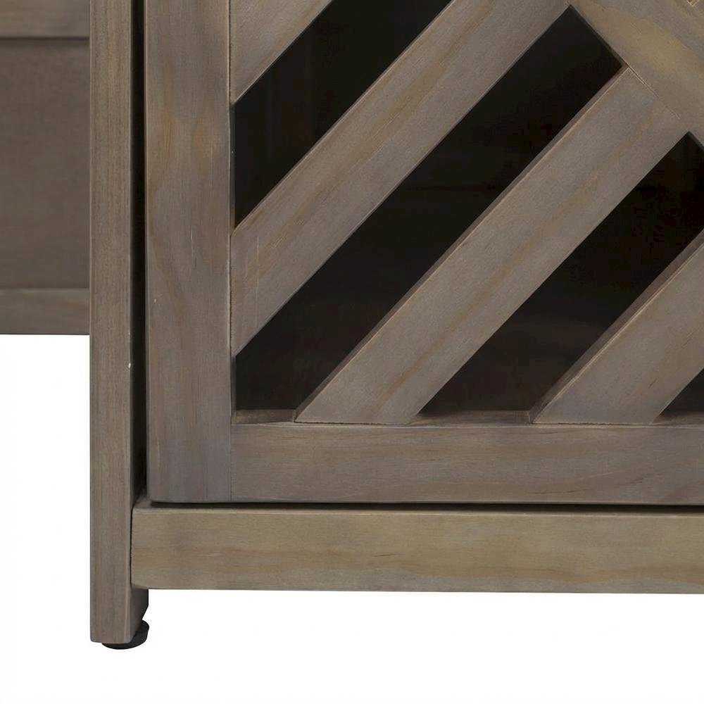 Wooden End Table with Sturdy Construction and Classic Design. Picture 6