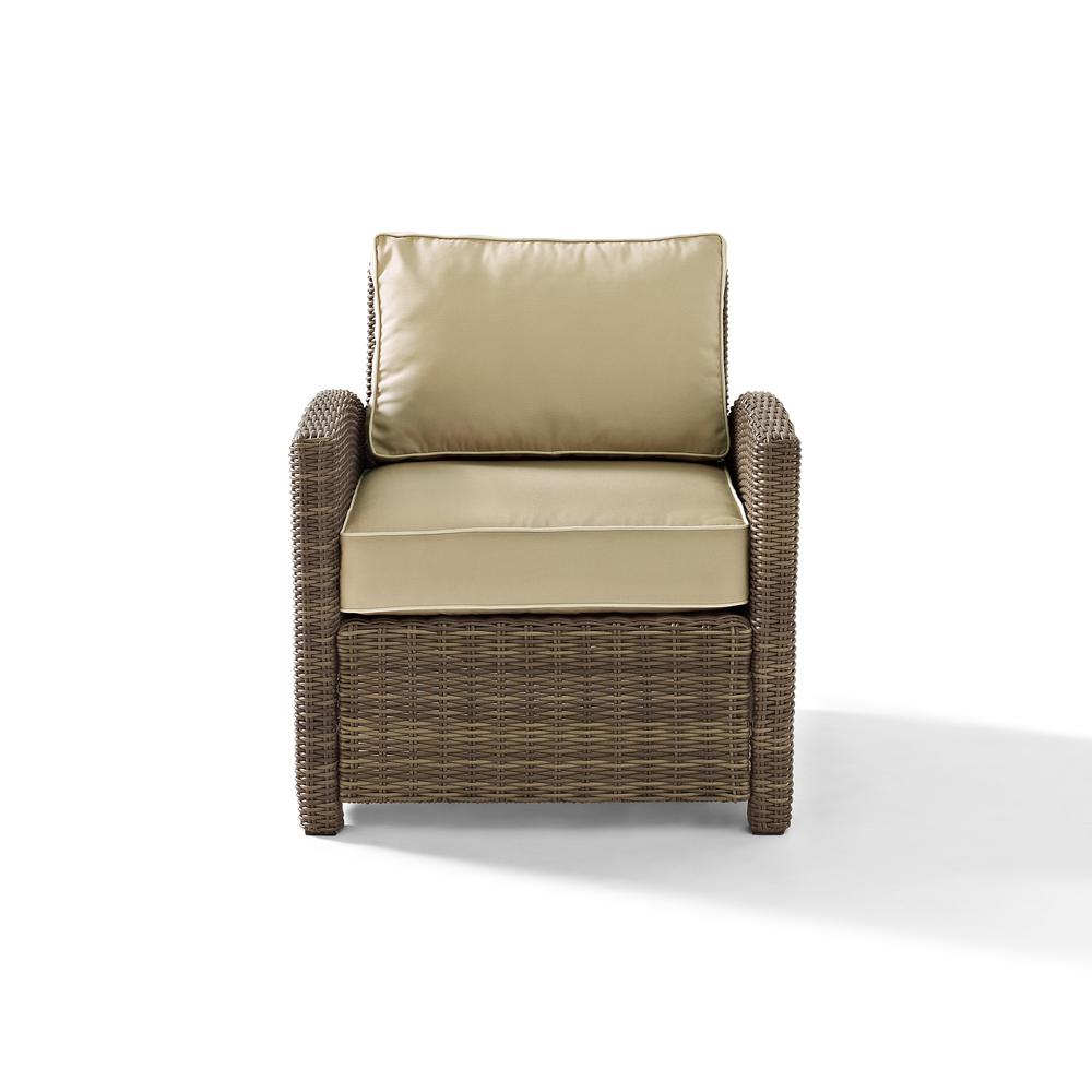 Weathered Brown Outdoor Wicker Arm Chair with Durable Frame and Comfortable. Picture 3