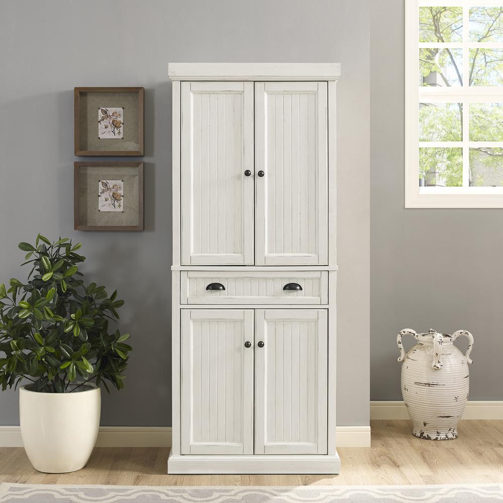 Seaside Pantry Distressed White. Picture 4