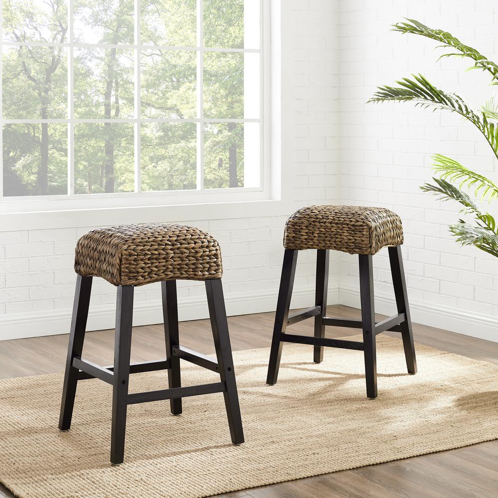 Edgewater 2-Piece Backless Counter Height Bar Stool Set. Picture 2