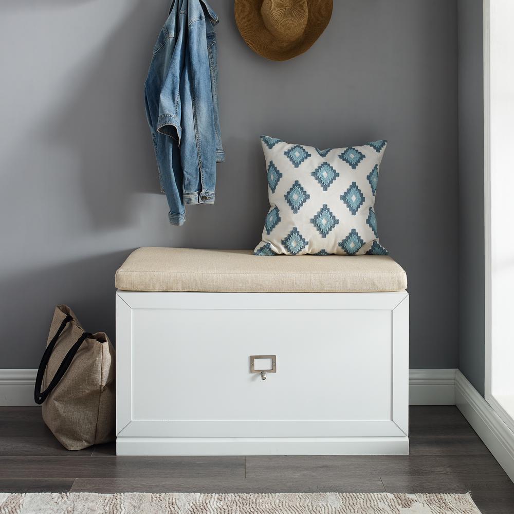 Harper Entryway Storage Bench. Picture 12