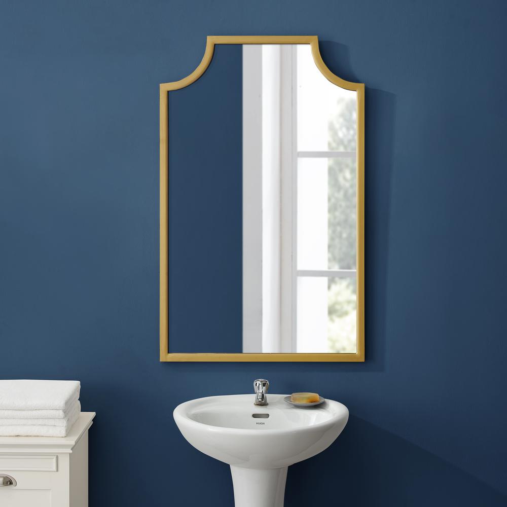 Aimee Mirror. Picture 2